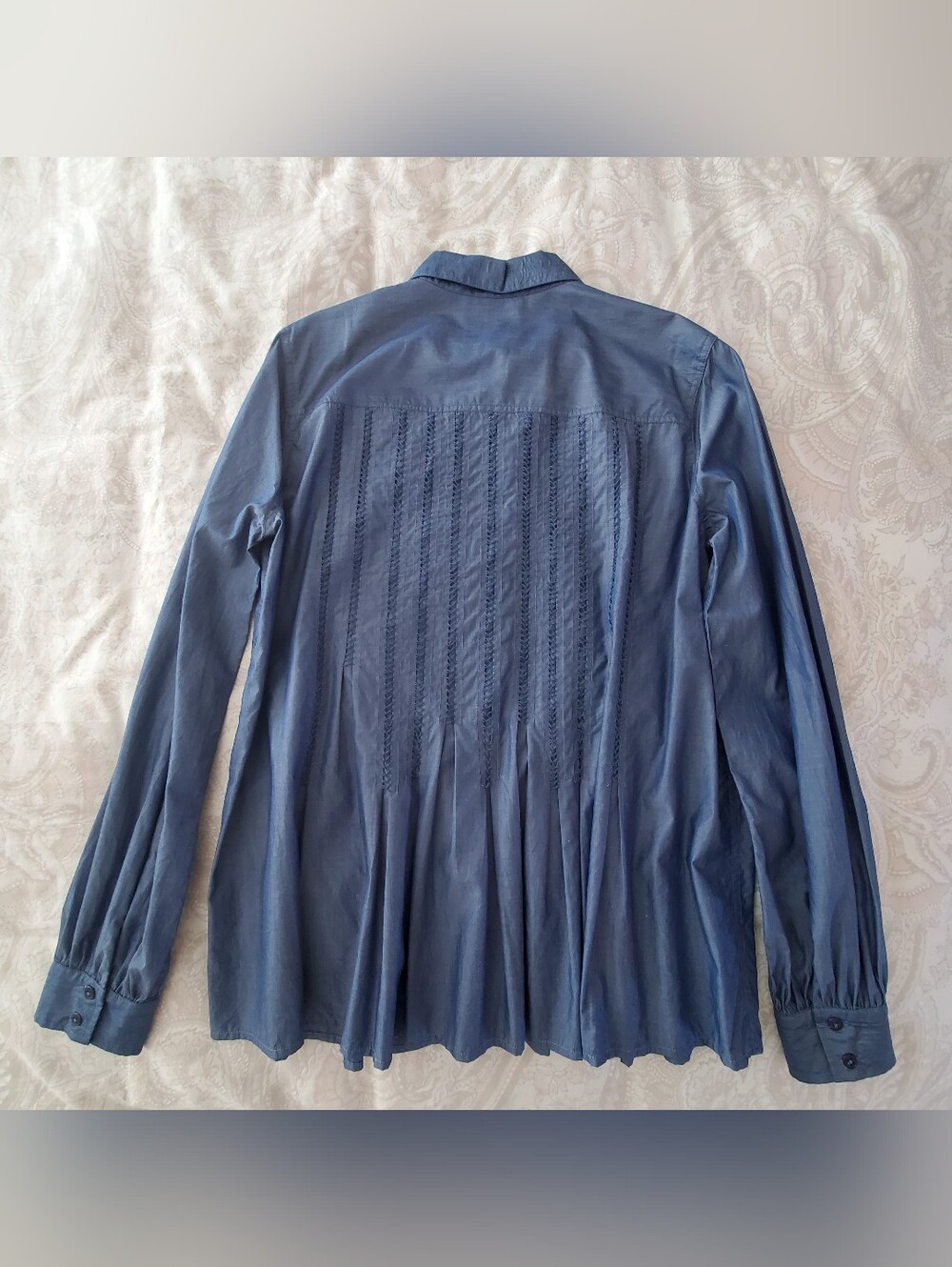 Merlette Blue Button-Front Blouse - Picture 4 of 6